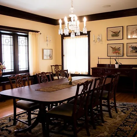Lang House B&B - Chicago-2